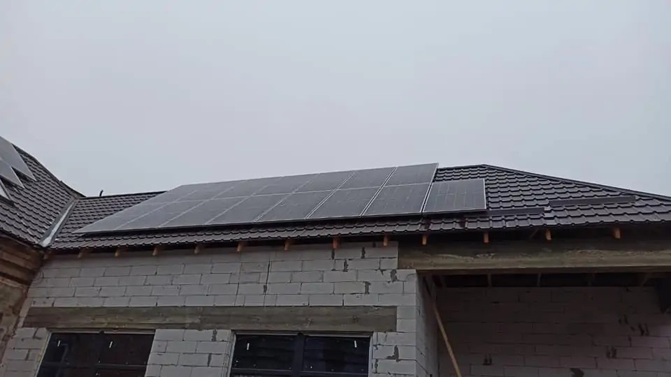Гибридная солнечная станция 13.5 кВт в Бердянске (январь 2021)