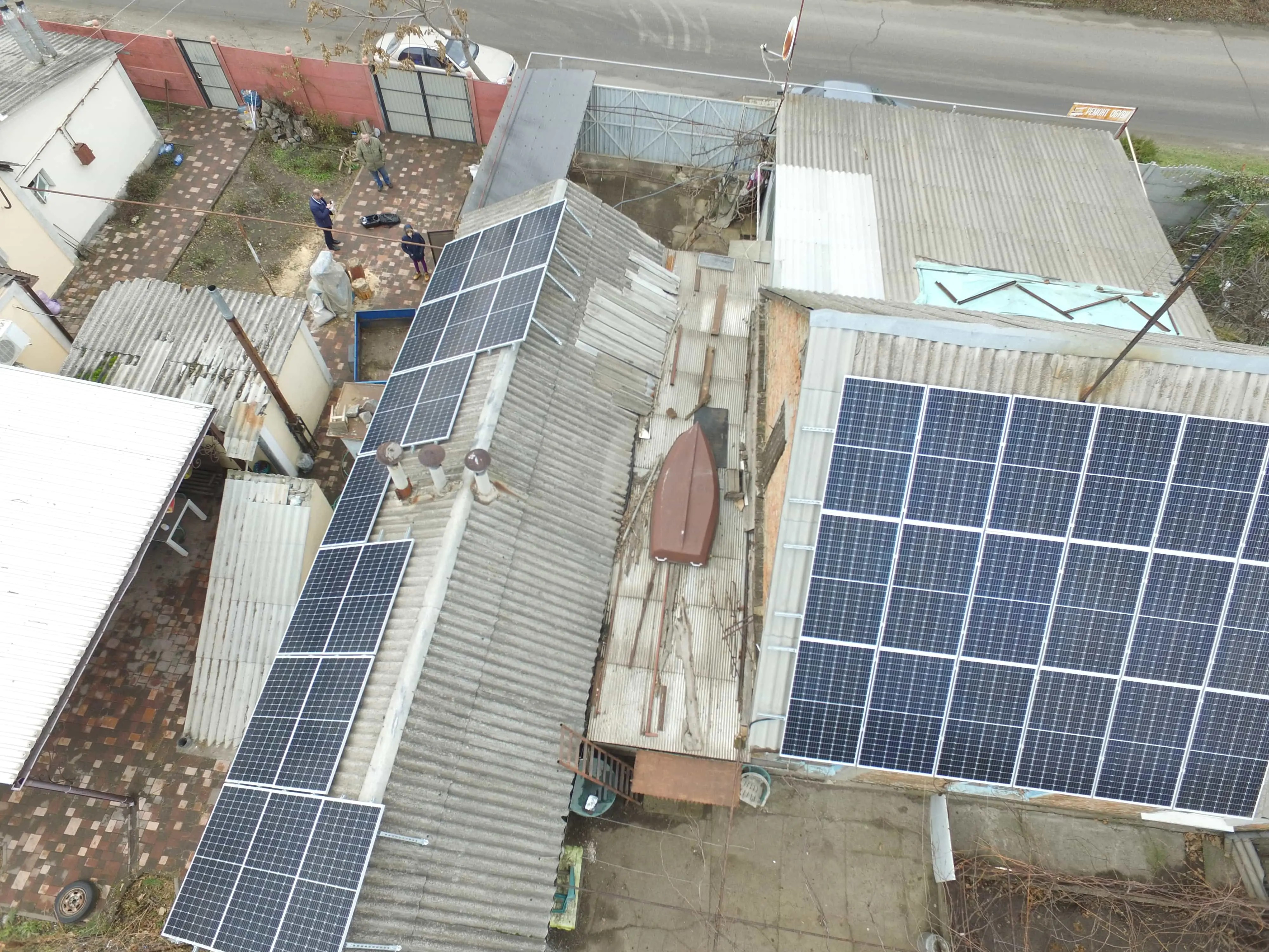 Солнечная электростанция в г. Запорожье 12 кВт (декабрь 2020 года)