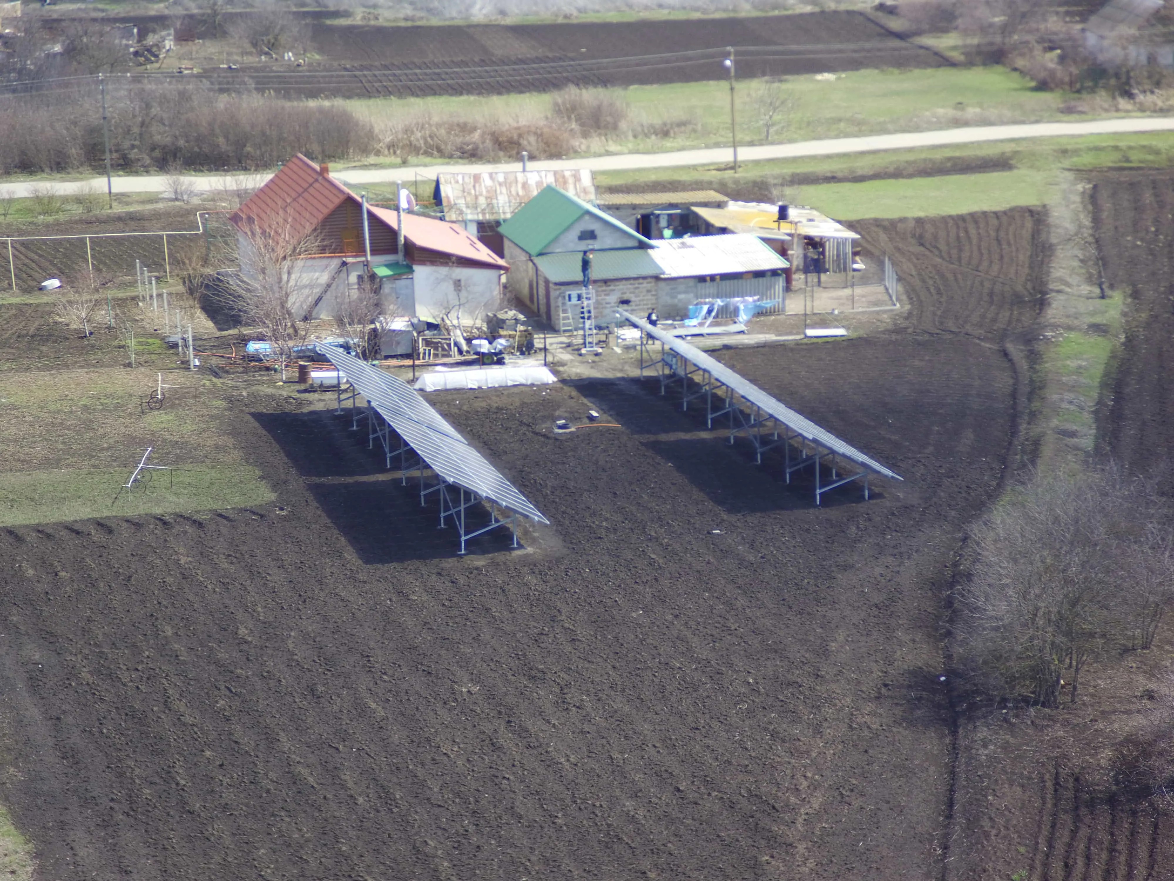 Сетевая солнечная станция в Бердянске на 40 кВт (апрель 2021)